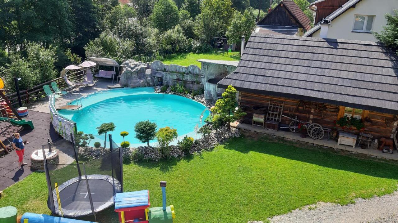 Rodinne Apartmany Alpinka أوسكادنيكا المظهر الخارجي الصورة